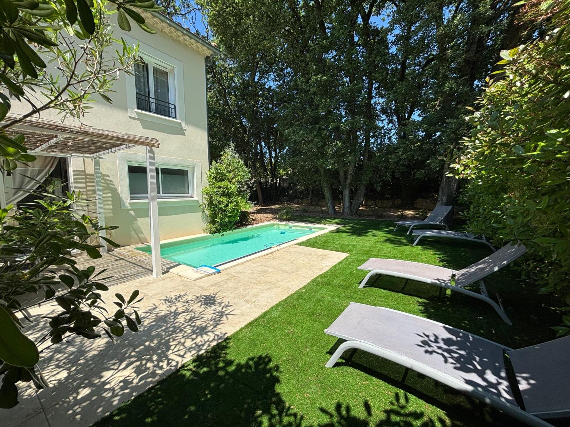 Les Jardins Du Castelas - Piscines, Jardins Et Spas Privatifs Uchaux 외부 사진