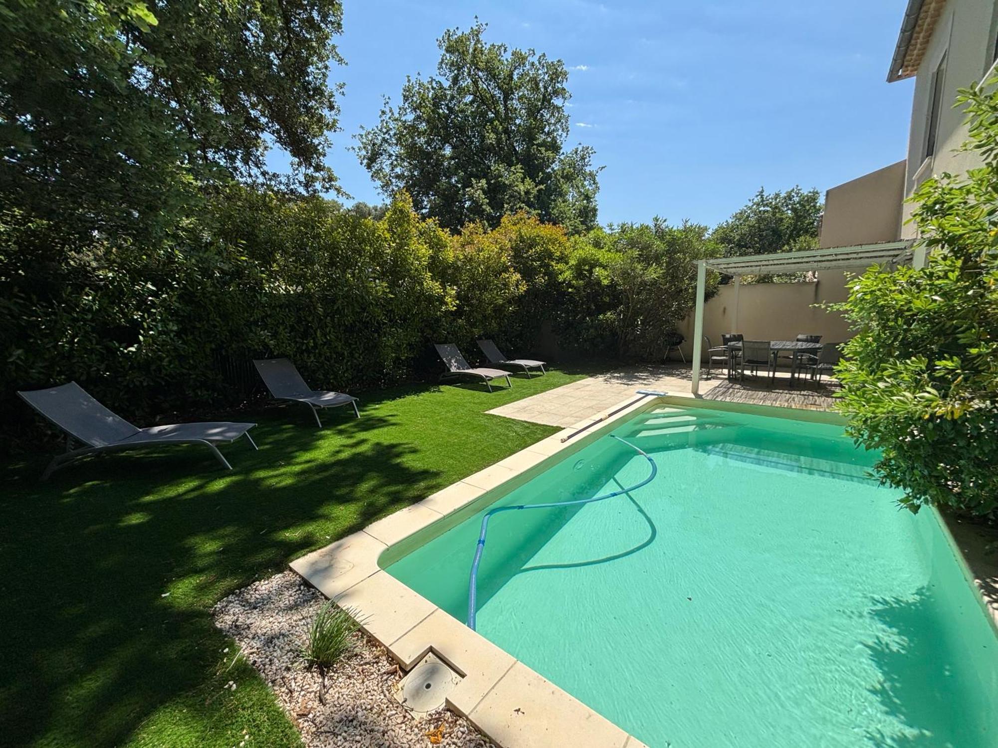 Les Jardins Du Castelas - Piscines, Jardins Et Spas Privatifs Uchaux 외부 사진
